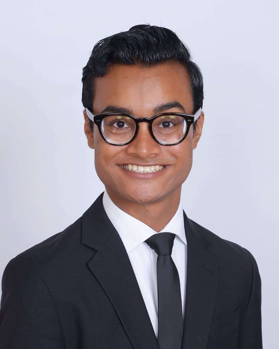 Portrait of Pranav Moudgalya.